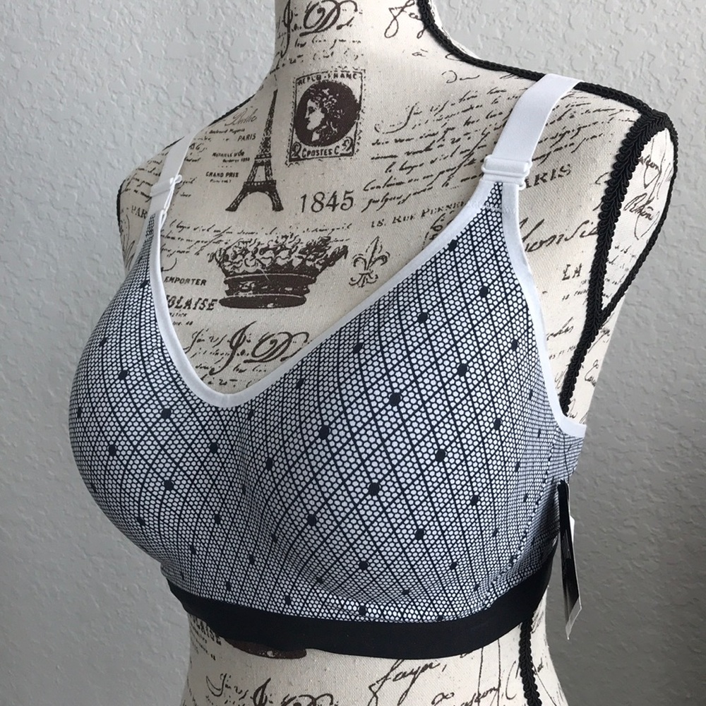 New Victories Secret Sports Bra